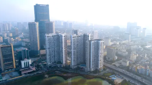 Vinhomes Sky Lake High Class - Modern - Luxury Hotels in Hanoi