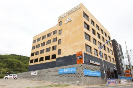 Sacheon Rubens Hotel