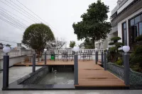 Shanpan Tianye Homestay (Liuyang Dayao) Các khách sạn gần Nanchuan Pedestrian Street