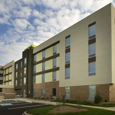 Home2 Suites by Hilton Louisville East/Hurstbourne
