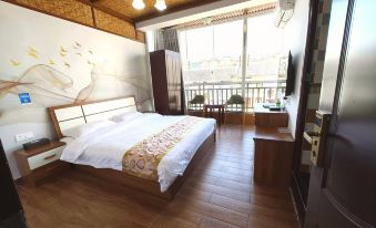 Among Flowers · Shanghao Hotel