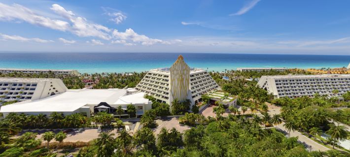 The Pyramid Cancun by Oasis - Gourmet Premium All Inclusive Hotels in Cancun