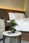 Mile Shiyue Boya Hot Spring Hotel ((Huquan Ecological Garden Huquan Banshan Hot Spring Shop))