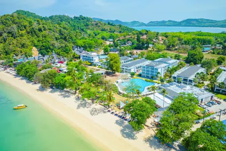 Royal Yao Yai Island Beach Resort
