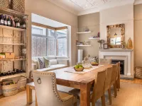 Antrim Villa Boutique Retreat by Totalstay Hotels near Queens Beach