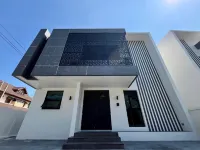 Hidden Space Private Pool Villa Bangsaen(HS3)