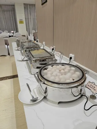 Tian Cheng Tai He Hotel Отели рядом с достопримечательностью «Qiubei Puzhehei Wetland Park»