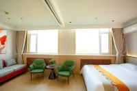 Xiyue Baiya Hotel (Yinchuan No.2 High School) Hotels in Haibao Park Amusement Park/Minzu North Street
