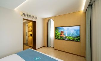 Qianxi Hotel (Shanghai World Expo Park Chenshan Road Metro Station Branch)