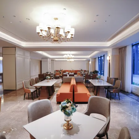 Vienna International Hotel (Nanchang Jinxian South Station Convention Center Branch)