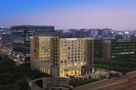 Courtyard Bengaluru Outer Ring Road โรงแรมใน