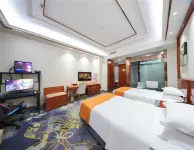 Jingzu E-Sports Hotel (Dezhou Lingcheng Xindongfang Commercial Plaza)