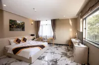Golden Emerald Resort Hotels in Chánh Nghĩa