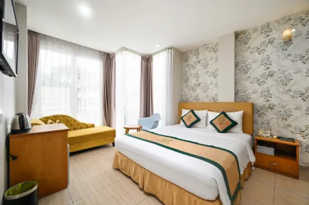 Camila Airport Hotel