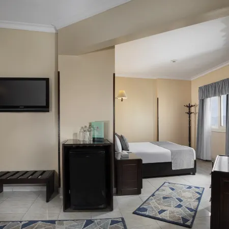 Holidays Express Hotel