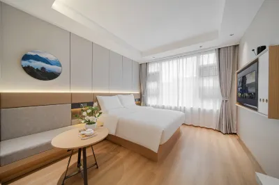 Emei Mountain Pengyue Private Soup Vacation Stay โรงแรมใน