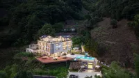 Inpool Lodge Hotels in Jing County