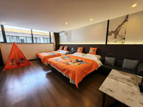 Xichang Yunshang Manju Hotel (Qionghai Wetland)