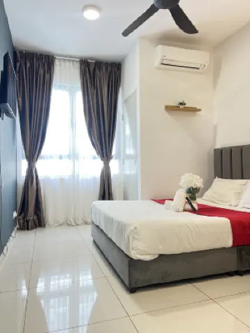 The Transit Loft - Warisan StayHub