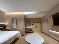 石河子堅果酒店 鄰近石河子大學教學實驗場的酒店