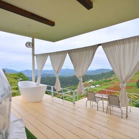 Phuwin Homestay Monjam