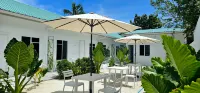 Avi Guesthouse Hotels near Thoddoo