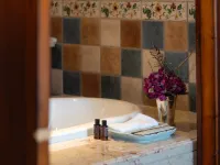 Sicilia Villa & Resort Hotels near Beijing Botanical Garden