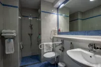 Travelodge Alicante Puerto Hotels in Alicante