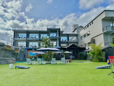 Palau Central Hotel Hotel dekat Oasis Palau
