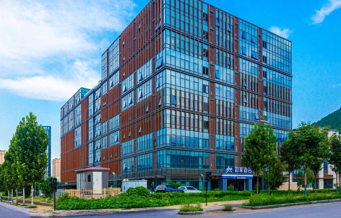 Home Inn · Neo (Jinan Changqing University City Branch)