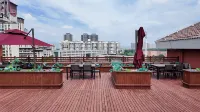 Linzhou Biandan Spirit Cultural Hotel (Hongqi Canal Avenue City Hall)