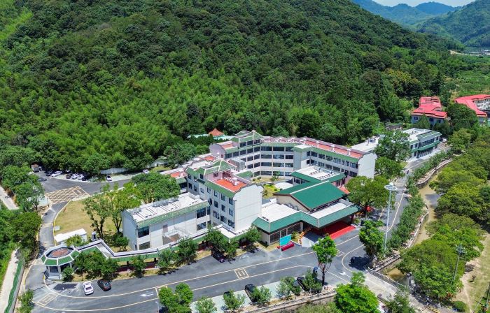 Pinghe Yangsheng Mountain Villa