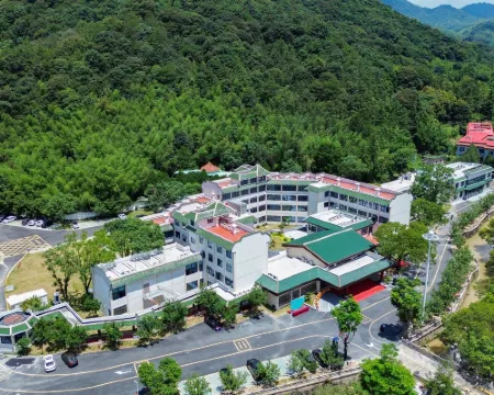 Pinghe Yangsheng Mountain Villa Hotels in Pinghe