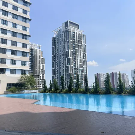3min MMU, UOC | Couple 2pax Studio | Modern Home