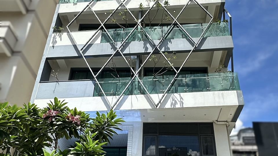 LIN 288 Hotel