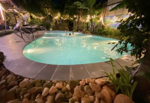 탐 콕 웨스트레이크 홈스테이