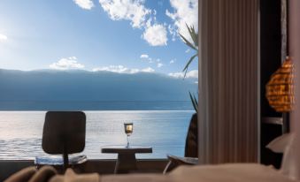 Dali Xiaoqi Rihe Full Scenic Homestay (Erdian)