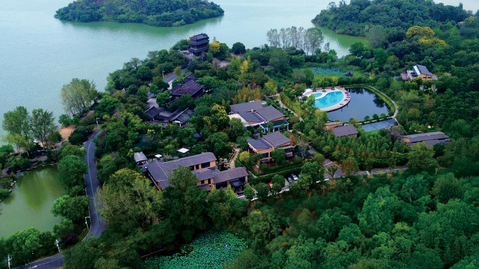 Baling Yonghu Manor (Dongting Lake China Panda Garden)