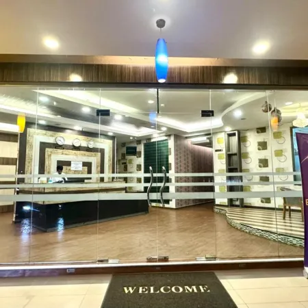 Swing & Pillows @ Sky Star, KLIA 1 KLIA 2, Sepang 【Late Check Out Available + Open 24-Hour】