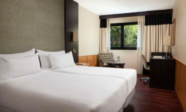 iStay by NH Ciudad de Valencia Hotel