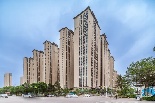 Youzi Homestay (Qingyang Municipal Government Wanhui International Plaza) - balcony