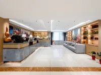 Yalinhemei Airport Hotel (Binhai International Airport Subway Station) Hotels near Dongli