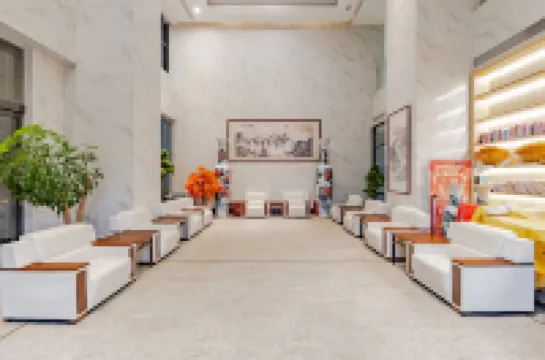 Hukou Fenglin International Hotel