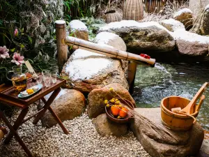 Qingdao Yushangshan·Tangchi Health Resort Hotel