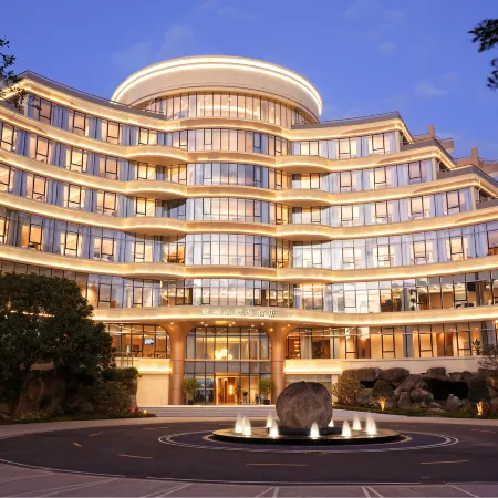 Shenzhen Wuzhou Mountain and Sea Bay Hotel