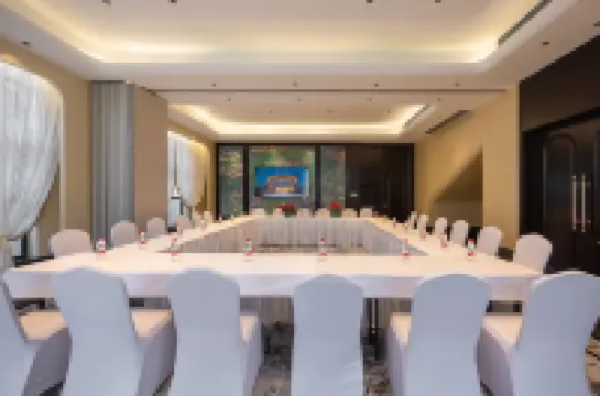 Kai Xuan Men Grand Hotel Hotels in Xichong