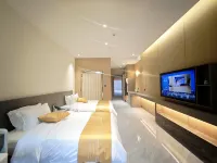 Hezhou Fuchuan Jiulongdong Wenquan Resort Hotel - balcony