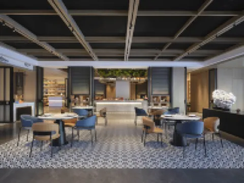 Sheraton Ningbo Yinzhou Hotel