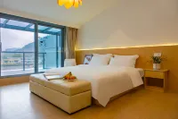 Baiyu Hotel