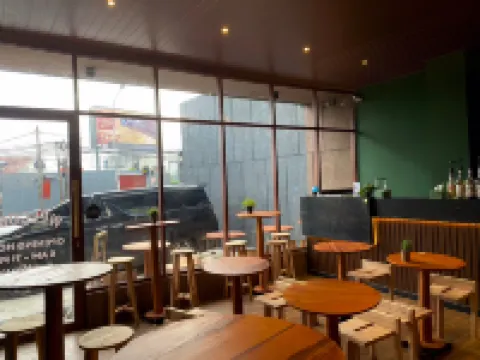 The W Avenue Hoteles en Cidadap